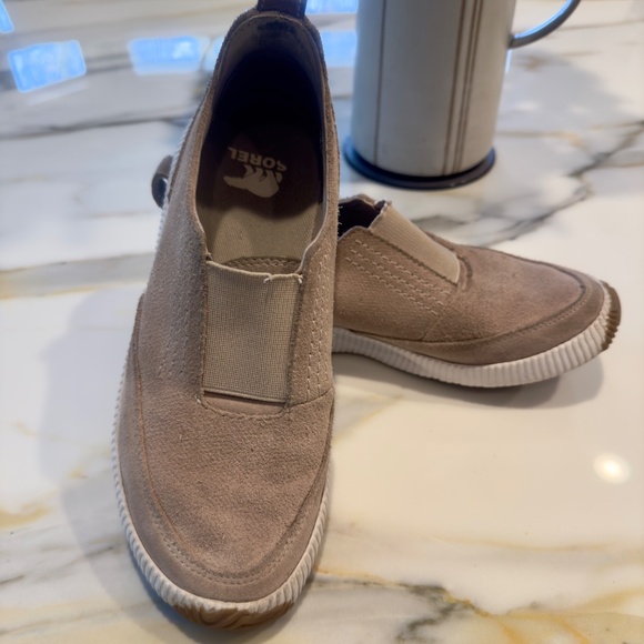 Sorel Waterproof Women's Out N about Plus Slip on  Tan Sneaker sz 7 - Picture 3 of 8